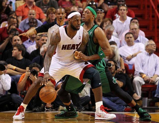 冠军的争夺 冠军的争夺